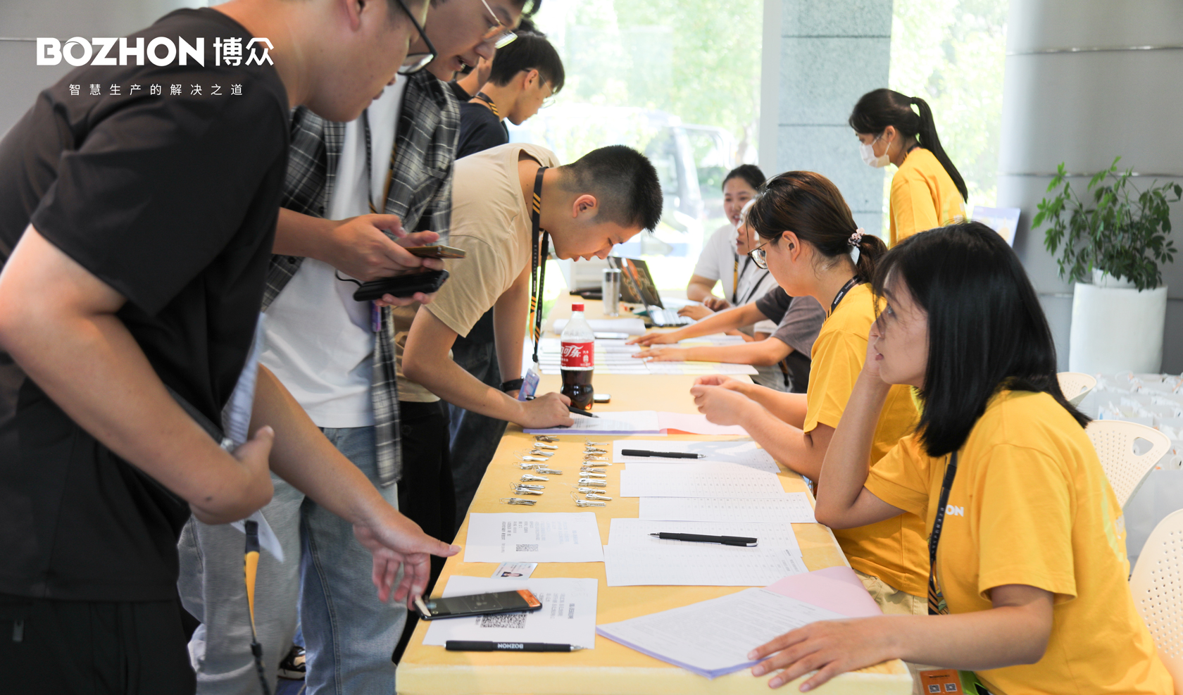 博纳四海英才·众兴中国智造——百余名海内外2025级应届毕业生加入博众精工 